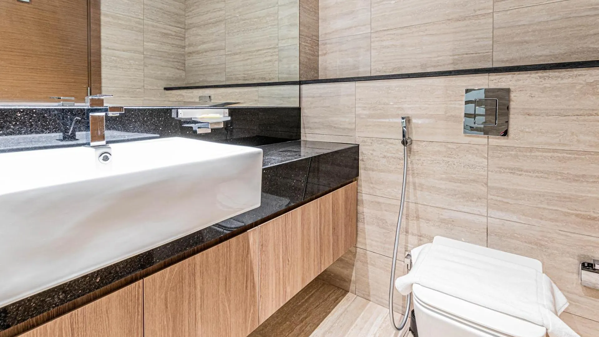Stylish Missoni-Branded Studio Dubai 0*,